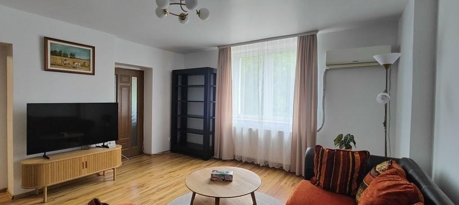 Apartament cu 2 camere decomandat în Dosu Bricii