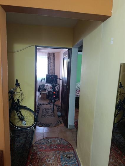 Apartament cu 3 camere în IAR