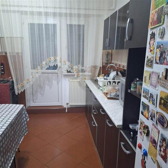 Apartament cu 2 camere decomandat în Radu Negru