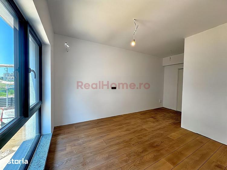 Apartament cu 4 camere decomandat în Theodor Pallady