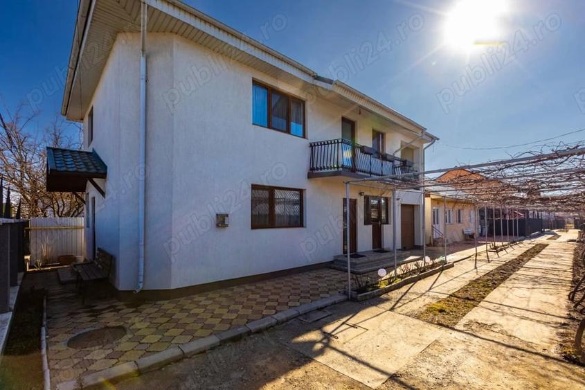 Casă cu 5 camere în Șerbănești
