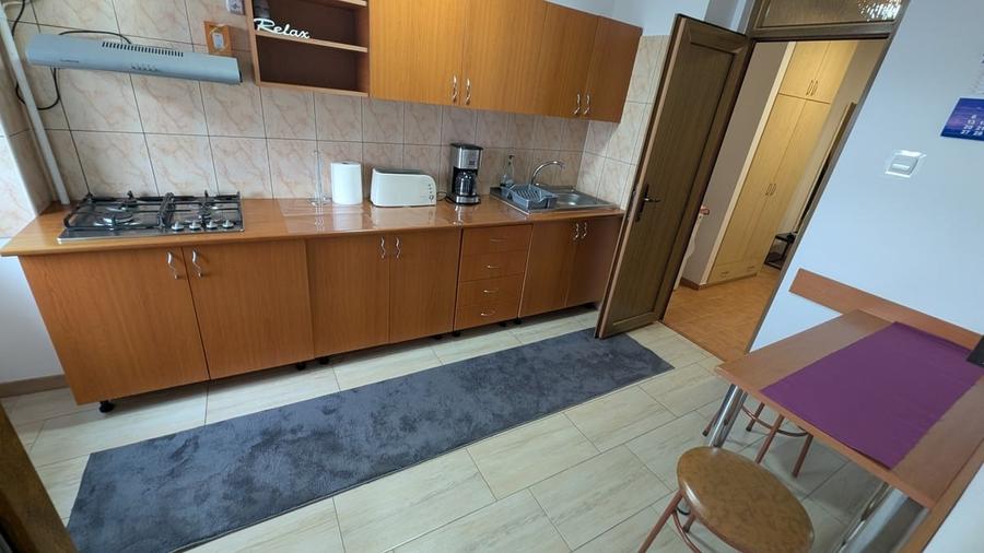 Garsonieră decomandată în Muncii