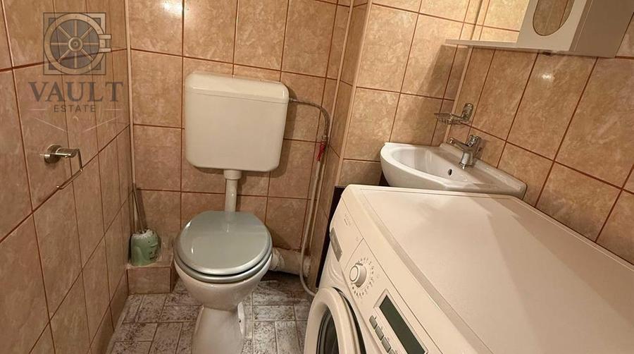 Apartament cu 4 camere decomandat, mobilat în Iancului