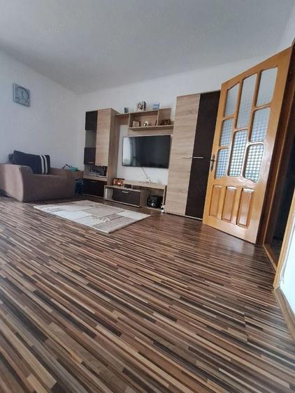 Garsonieră semidecomandată, mobilată în Far