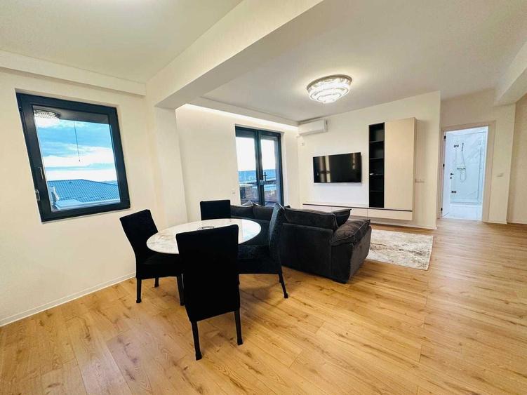 Apartament cu 2 camere decomandat, mobilat în Central