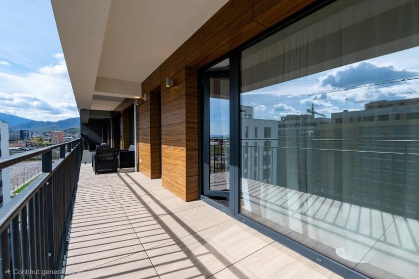 Apartament cu 2 camere semidecomandat în Tractorul