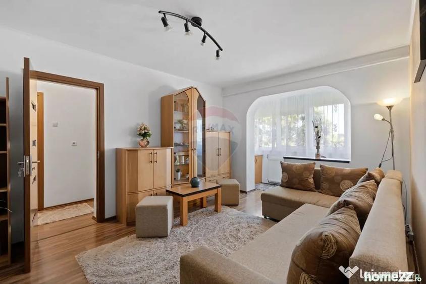 Apartament cu 2 camere semidecomandat în Central