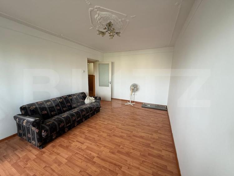 Apartament cu 2 camere decomandat în Malu Roșu