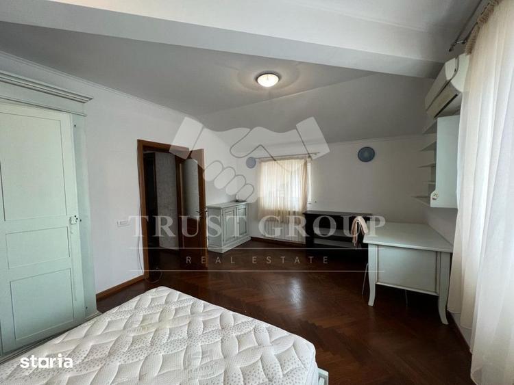 Casă cu 5 camere cu Teren 190 Mp în Herăstrău