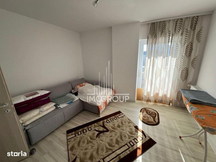 Apartament cu 3 camere, mobilat în Bună Ziua