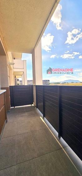 Apartament cu 3 camere decomandat în Sânpetru