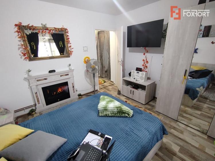 Apartament cu 2 camere decomandat în Girocului