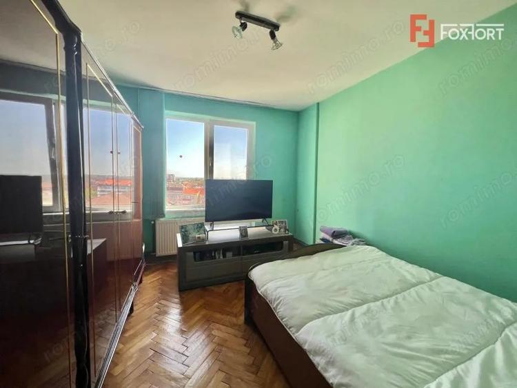 Apartament cu 4 camere semidecomandat, mobilat în Olimpia-Stadion