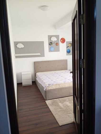 Casă cu 4 camere în Tunari