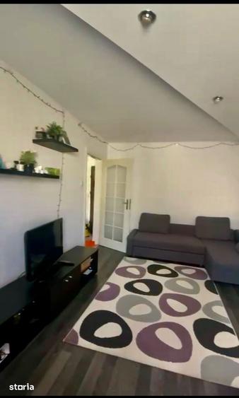 Apartament cu 2 camere decomandat, mobilat în Titan