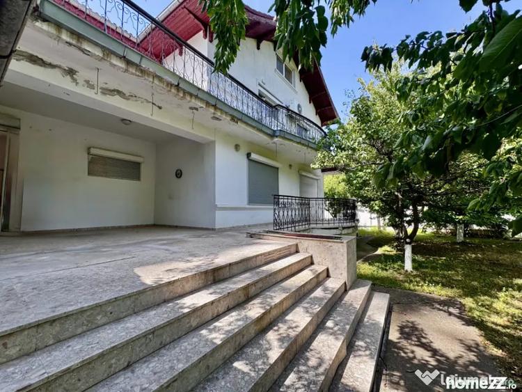 Casă cu 7 camere cu Teren 1150 Mp în Siliștea Snagovului