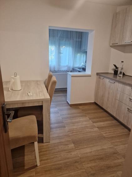 Apartament cu 2 camere decomandat în Popoveni