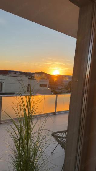 Apartament cu 2 camere semidecomandat în Dumbrăvița