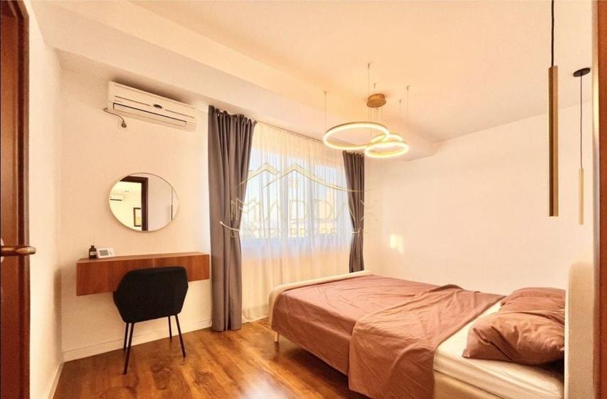 Apartament cu 3 camere, mobilat în Parcul Carol