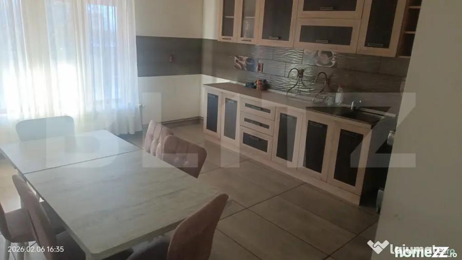 Casă cu 5 camere cu Teren 800 Mp în Central