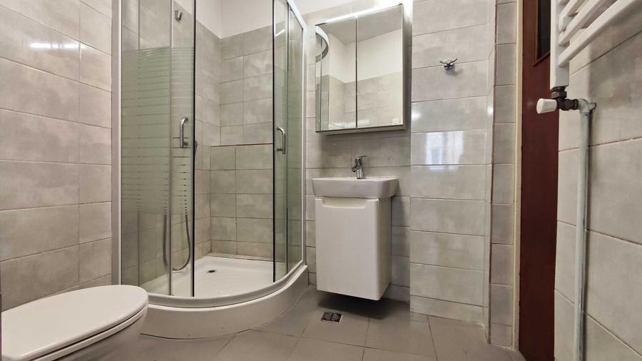 Casă cu 4 camere decomandat cu Teren 200 Mp în Alba Iulia