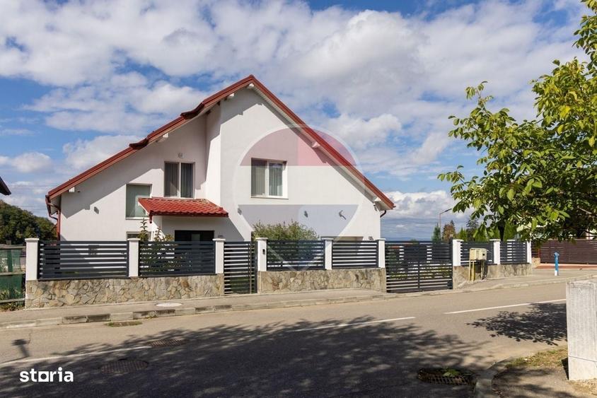 Casă cu 4 camere în Bunloc