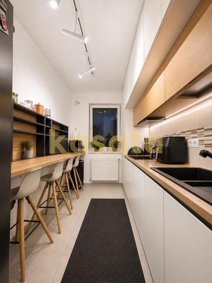 Apartament cu 3 camere decomandat, mobilat în Baba Novac