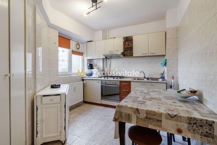 Apartament cu 3 camere decomandat, mobilat în 13 Septembrie