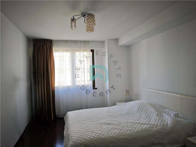 Apartament cu 4 camere decomandat, mobilat în Brașovul Vechi