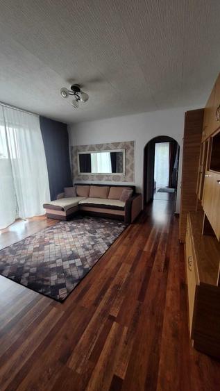Apartament cu 2 camere semidecomandat în Ultracentral