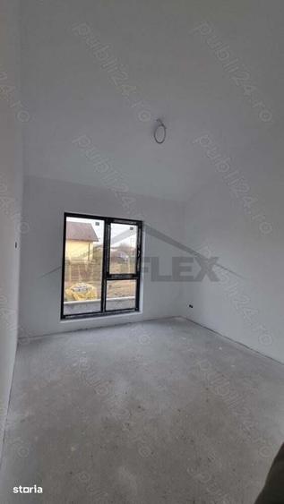 Casă cu 4 camere cu Teren 400 Mp în Ghiroda