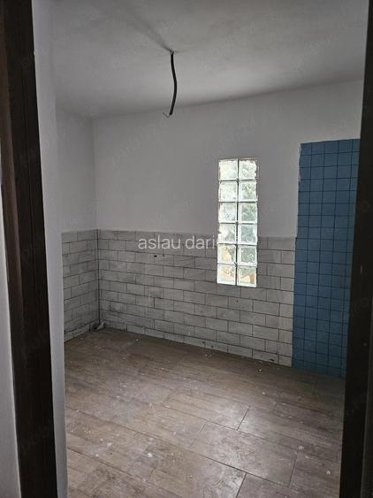 De vinzare casa renovata recent