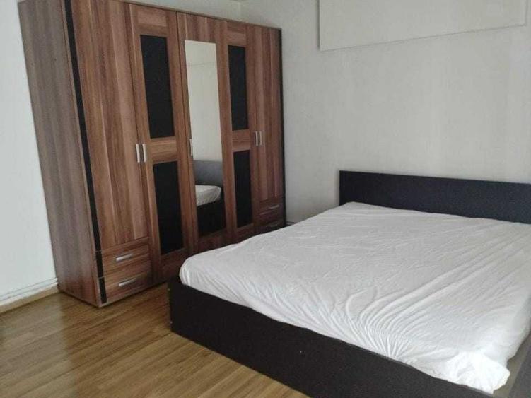 Apartament cu 2 camere semidecomandat în Florești