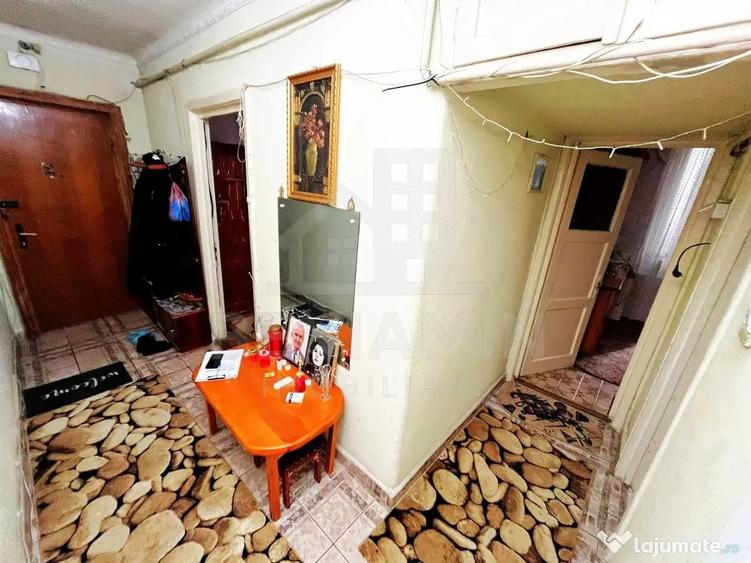 Apartament cu 2 camere decomandat în Ultracentral