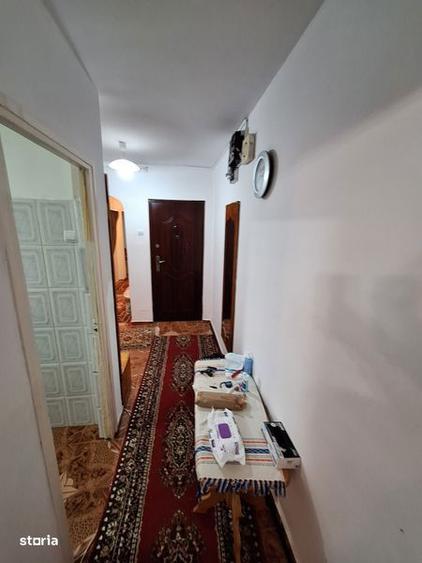 Apartament cu 3 camere în Astra