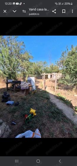 Casă cu 4 camere în Botoroaga