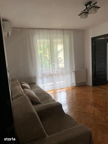 Apartament cu 2 camere semidecomandat în 22 Decembrie 1989