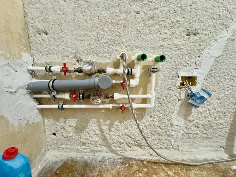 Apartament cu 3 camere decomandat în Lujerului