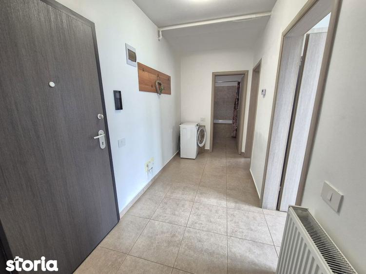 Apartament cu 2 camere, mobilat în Central