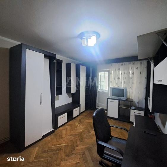 Apartament cu 4 camere, etaj 1, compartimentare decomandata, zona exce - 5