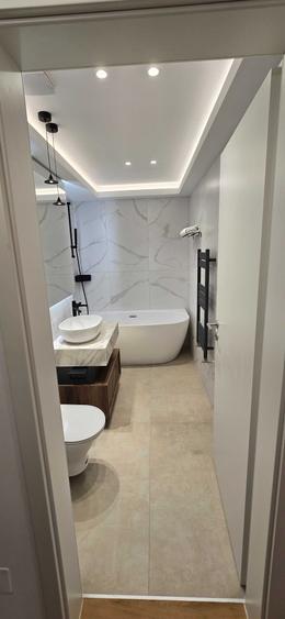 Apartament cu 2 camere nedecomandat în Astra