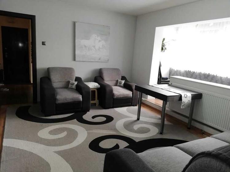 Apartament cu 2 camere semidecomandat în Exterior Vest