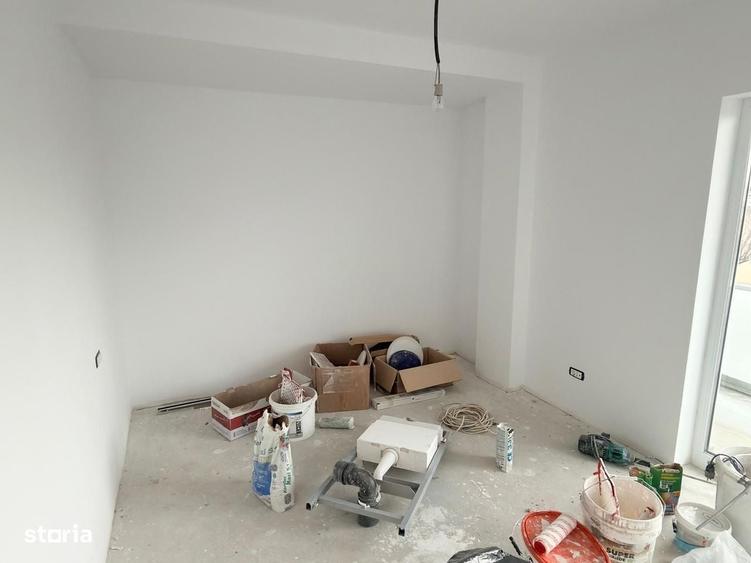 Apartament cu 3 camere în Mircea cel Bătrân