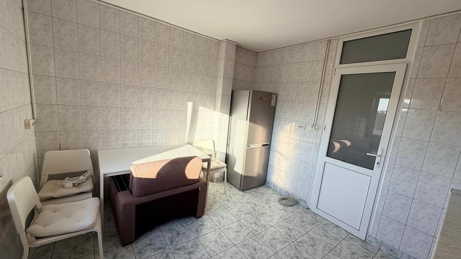 Apartament cu 2 camere decomandat în Brâncoveanu
