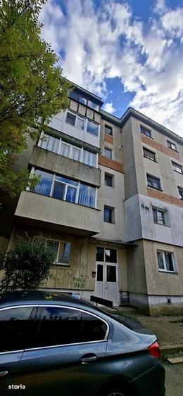 Garsonieră decomandată în Popa Șapcă