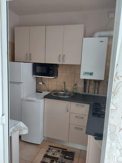 Garsonieră decomandată în Exterior Vest