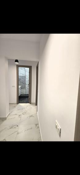 Apartament cu 3 camere decomandat în Titulescu