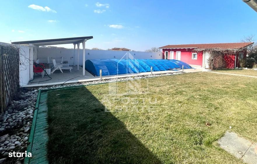 Casă cu 4 camere în Bodrogu Nou