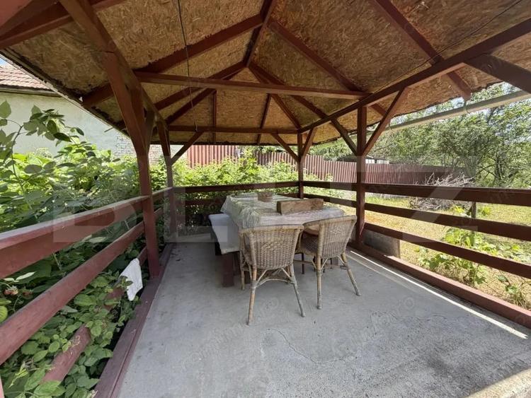 Casa cu 5 camere ?i un teren de 500 mp - 17