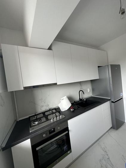 Apartament cu 2 camere decomandat în Colentina